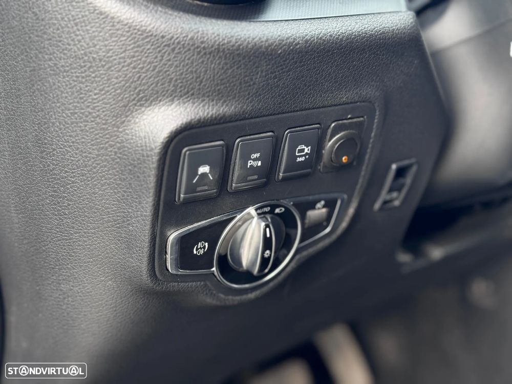 Mercedes-Benz X 350 Aut. POWER EDITION - 15