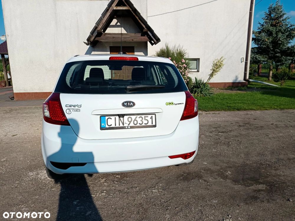 Kia Ceed Cee'd 1.6 Crdi Comfort - 4