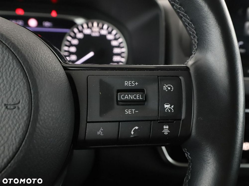 Nissan Qashqai 1.3 DIG-T mHEV N-Connecta - 31