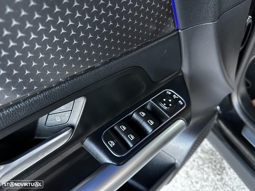 Mercedes-Benz GLA 250 e 8G-DCT Progressive - 16