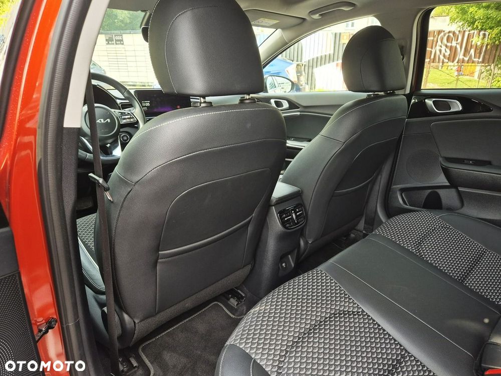 Kia XCeed 1.5 T-GDI Business Line DCT - 10
