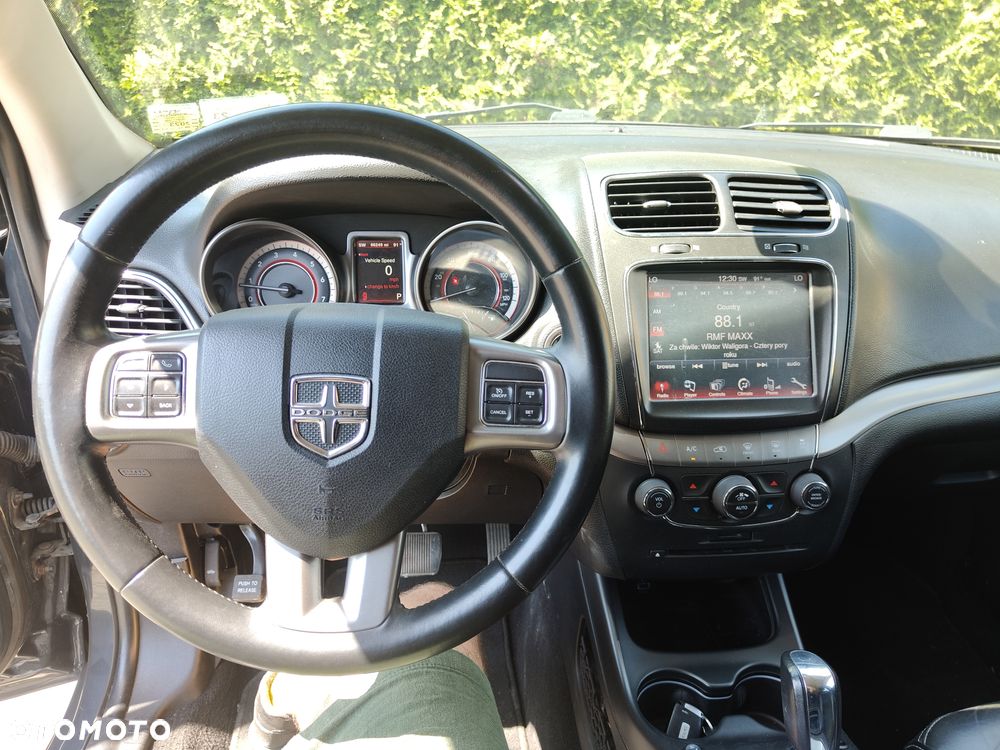 Dodge Journey - 7