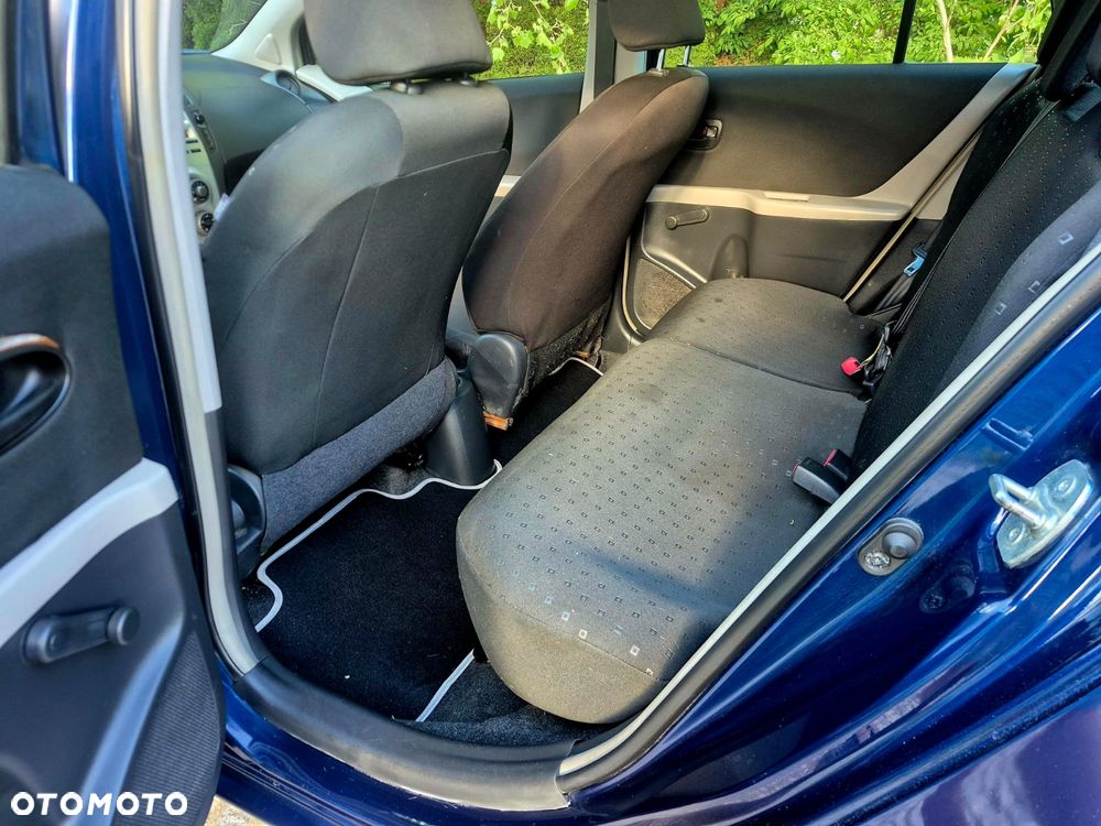 Toyota Yaris 1.3 Luna A/C - 8