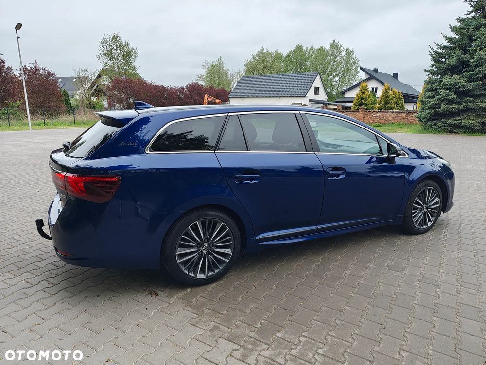 Toyota Avensis 1.8 Selection - 6