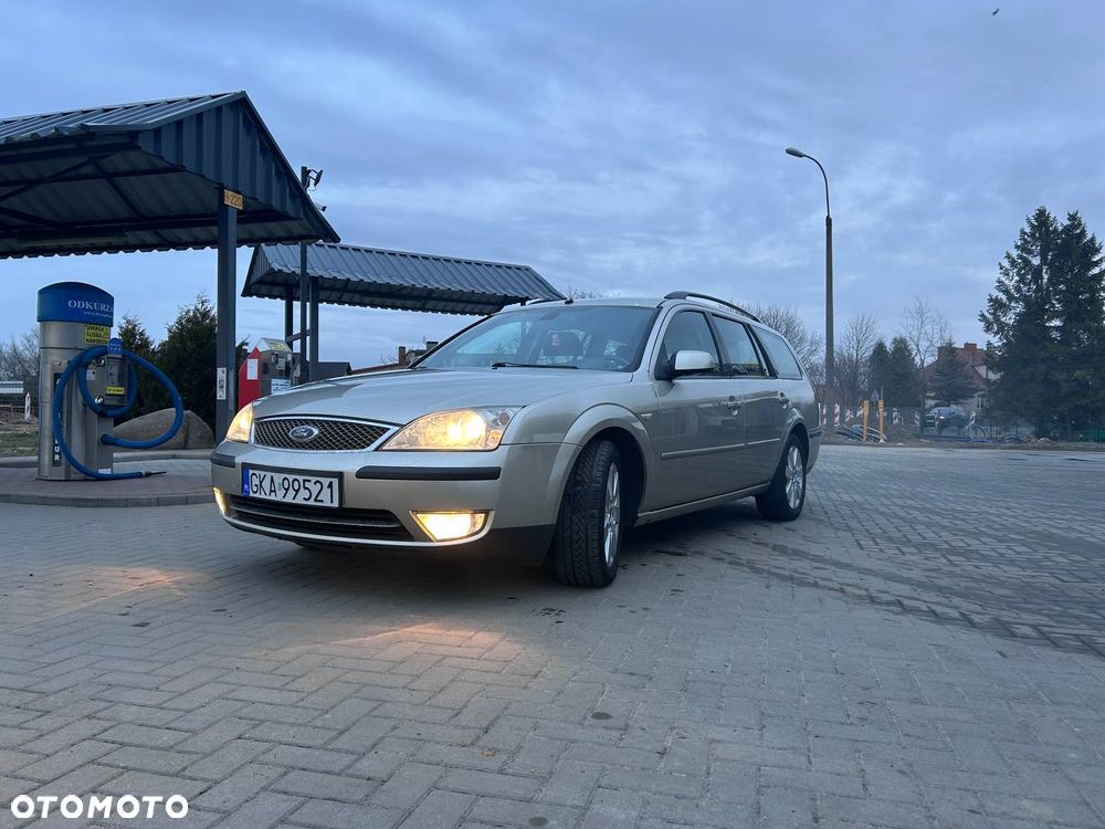 Ford Mondeo 2.0 TDCI Ghia - 1