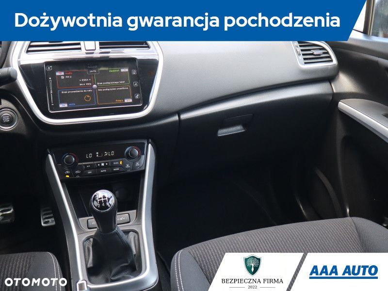 Suzuki SX4 S-Cross - 10
