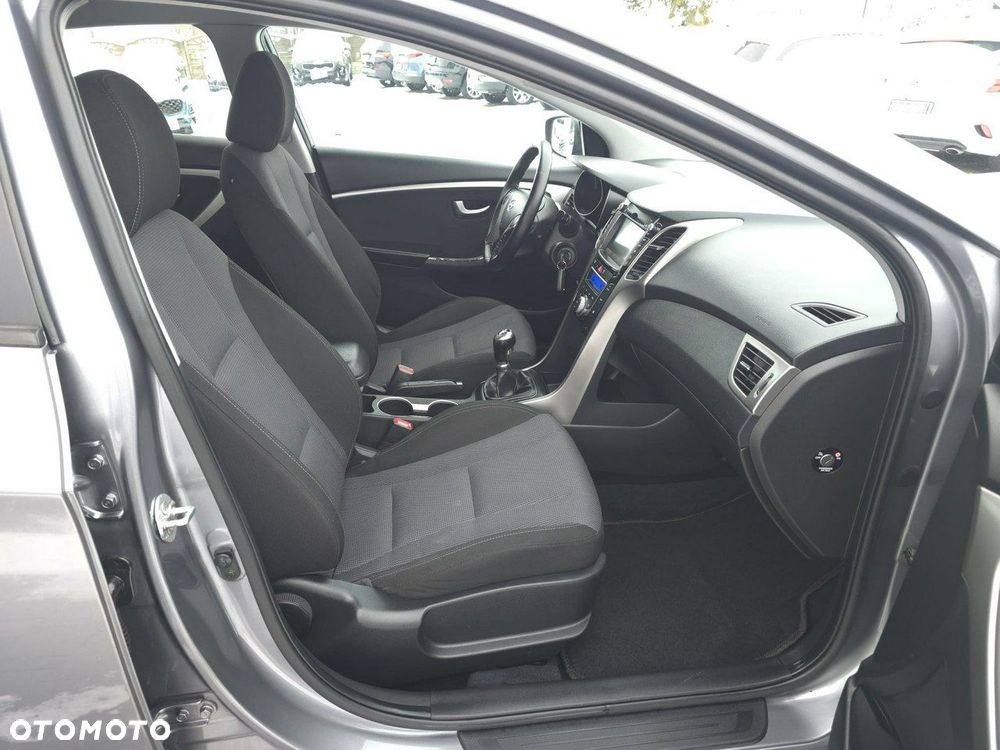Hyundai i30 - 12