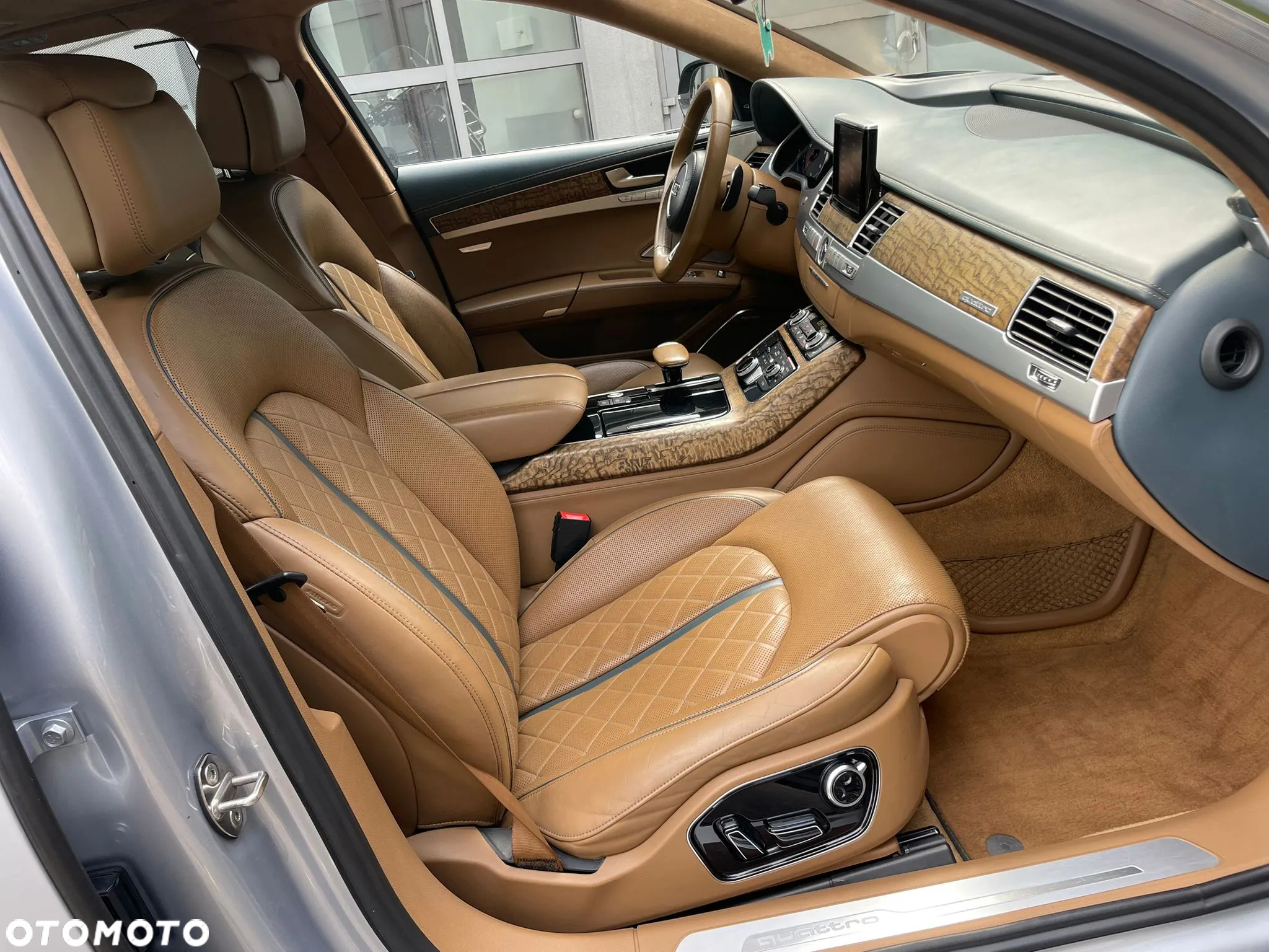 Audi A8 4.2 TDI clean diesel L Quattro - 28
