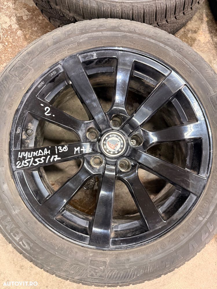 Set jante aliaj HYUNDAI I30 cu cauciucuri iarna 215/55R17 uzura 60% - 3