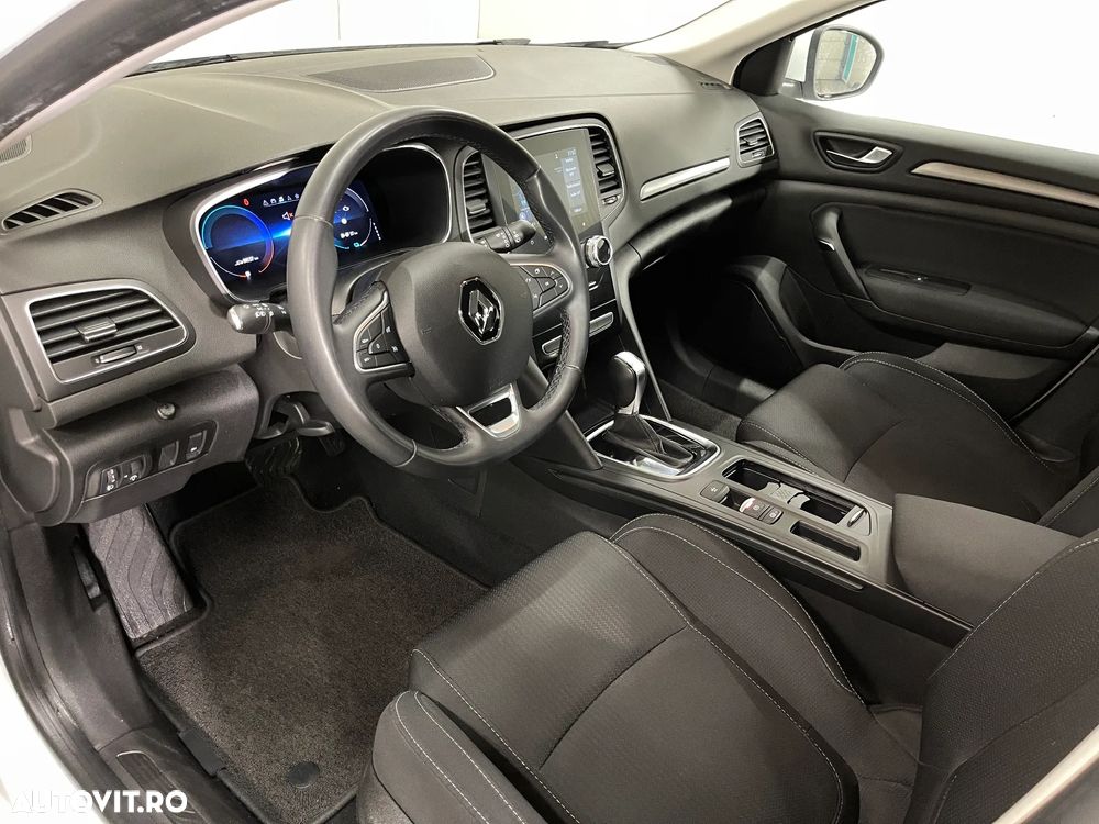 Renault Megane E-TECH 160 BUSINESS EDITION - 5