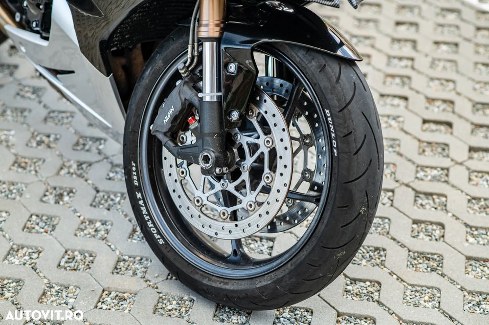 Triumph Altul - 21