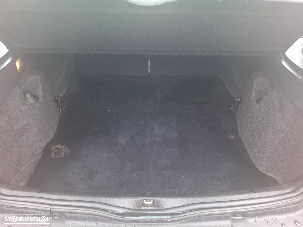 Renault CLIO 1.500 DCI 2LUG - 9