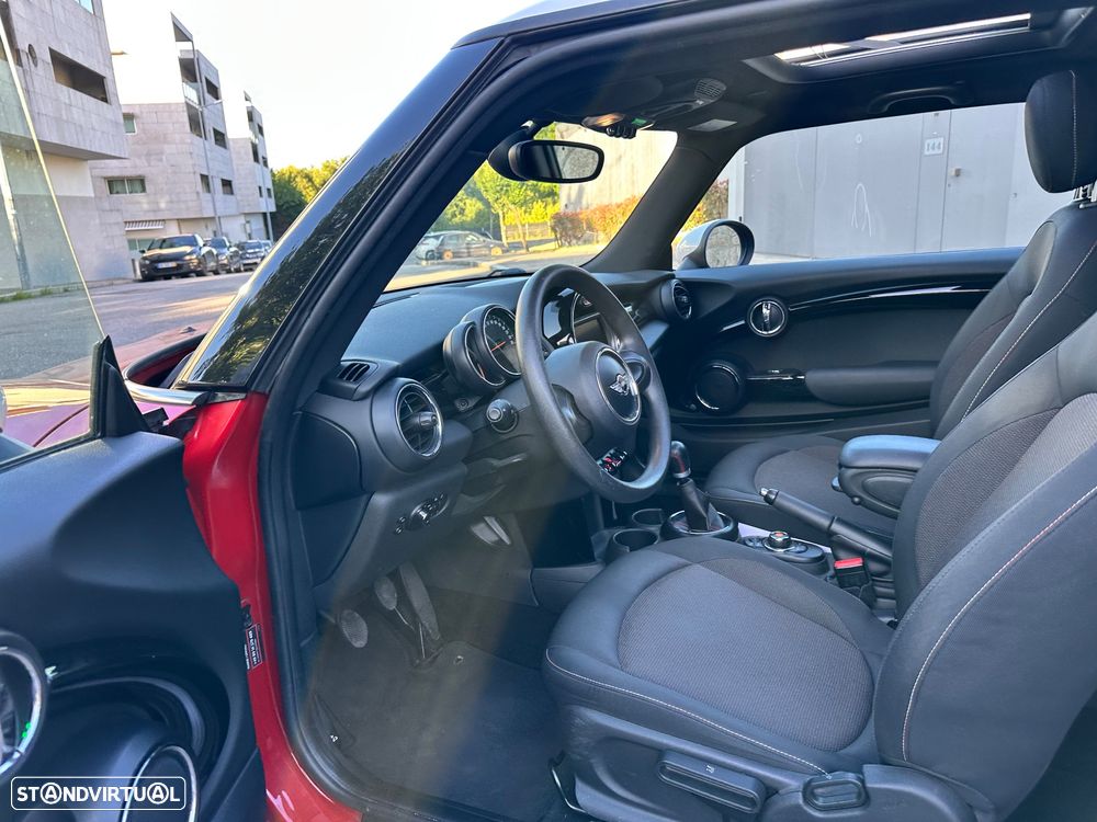 MINI 3 Portas Cooper D - 20