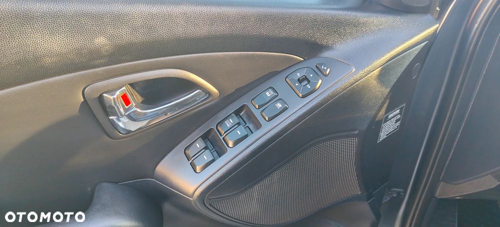 Hyundai ix35 2.0 CRDi 4WD Premium - 12