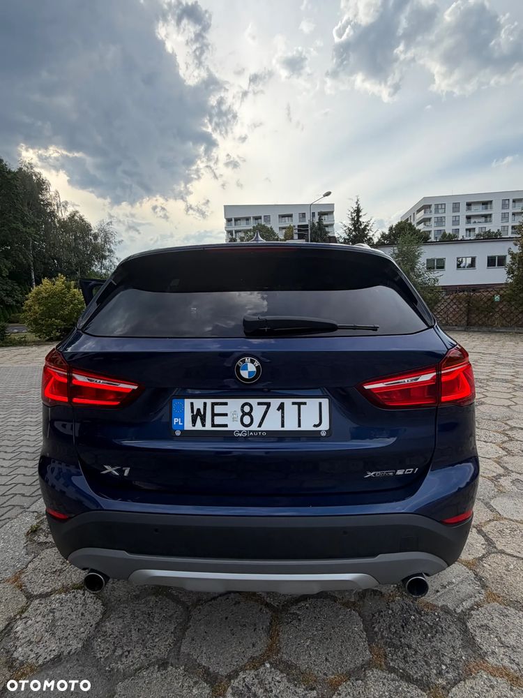 BMW X1 xDrive20i xLine - 7