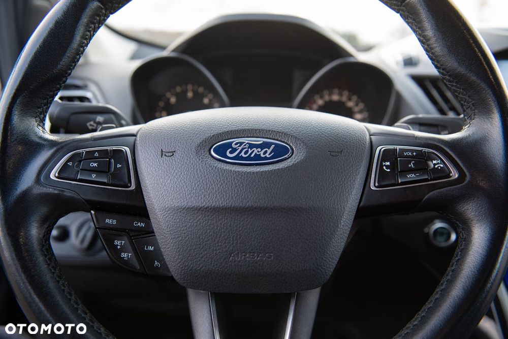 Ford Kuga 2.0 TDCi AWD Titanium - 13