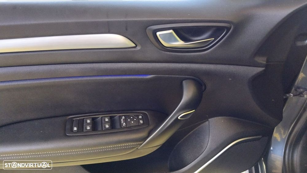 Renault Mégane Sport Tourer 1.5 Blue dCi Intens EDC - 6