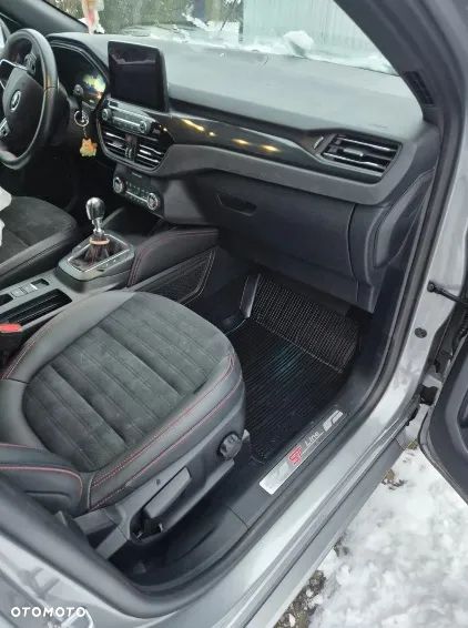 Ford Kuga 1.5 EcoBoost FWD ST-Line - 5