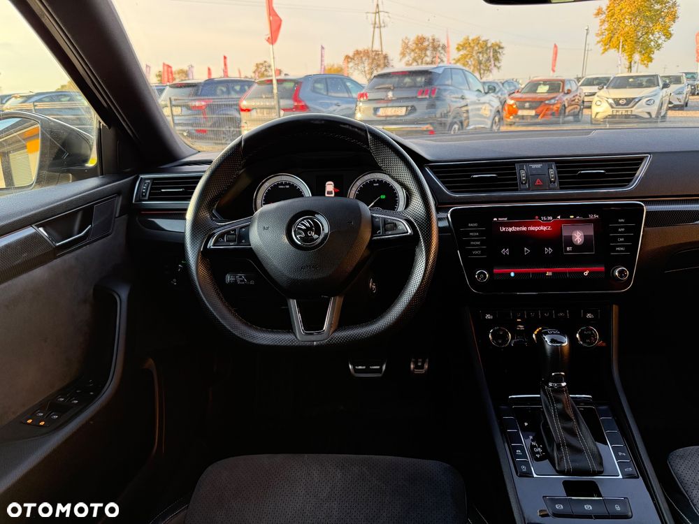 Skoda Superb 2.0 TDI Sportline DSG - 21