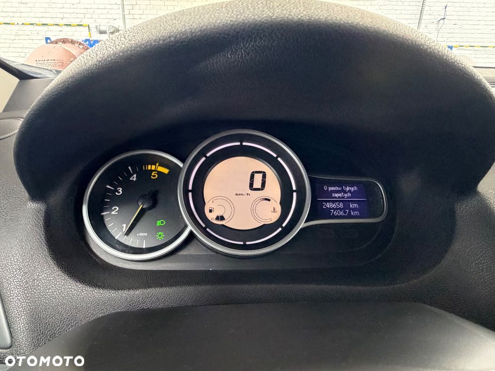 Renault Megane 1.5 dCi Dynamique - 11