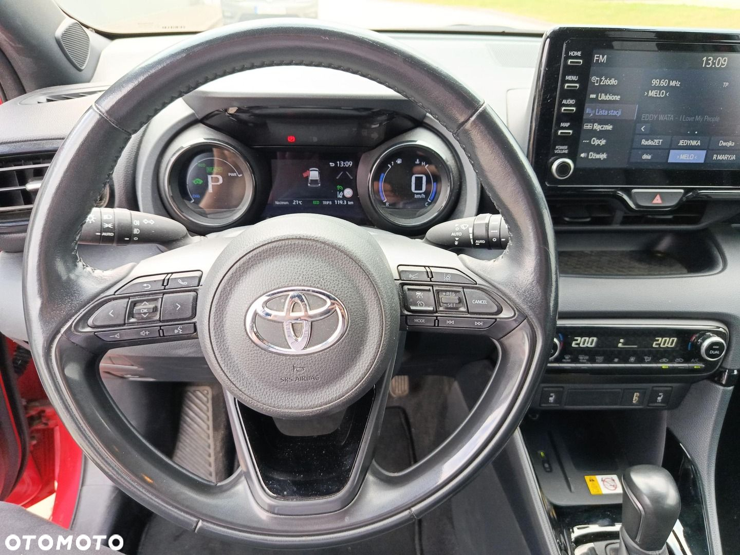 Toyota Yaris - 16