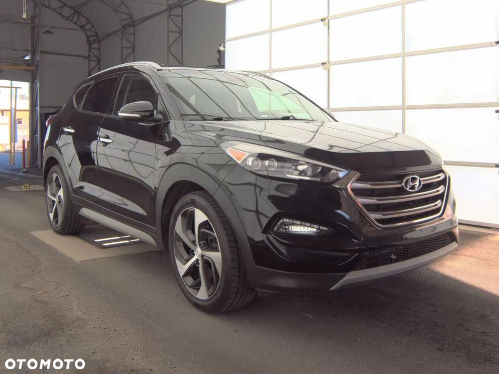 Hyundai Tucson - 2