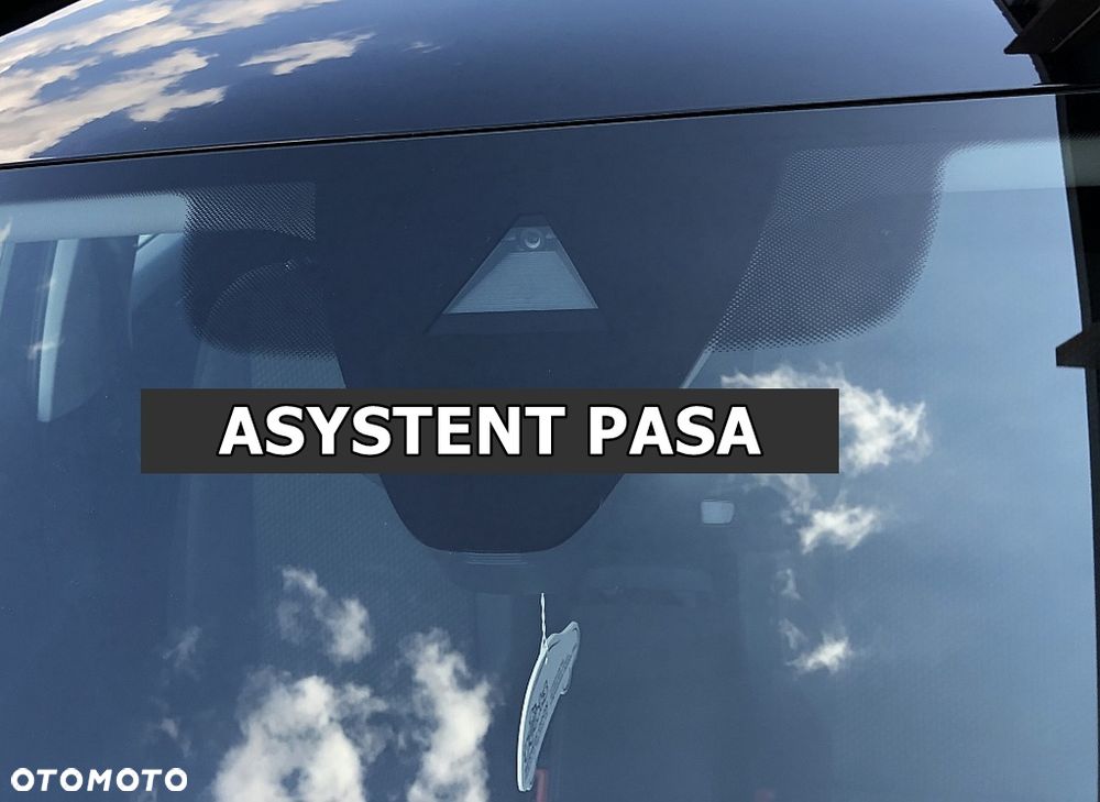 Volkswagen Passat 2.0 TDI EVO Business DSG - 32