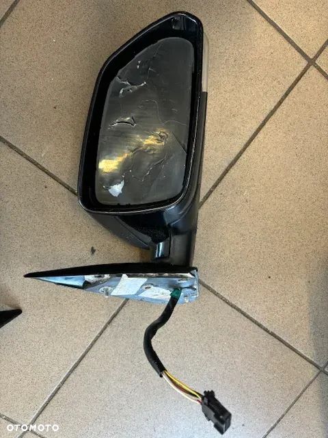 LUSTERKO PRAWE SKODA OCTAVIA II 8 PIN - 3