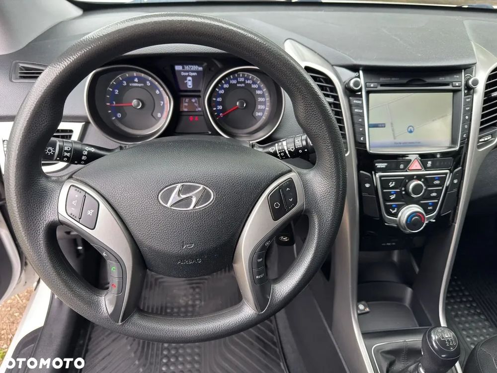 Hyundai i30 - 15