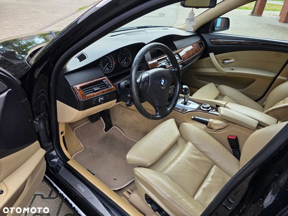 BMW Seria 5 - 13