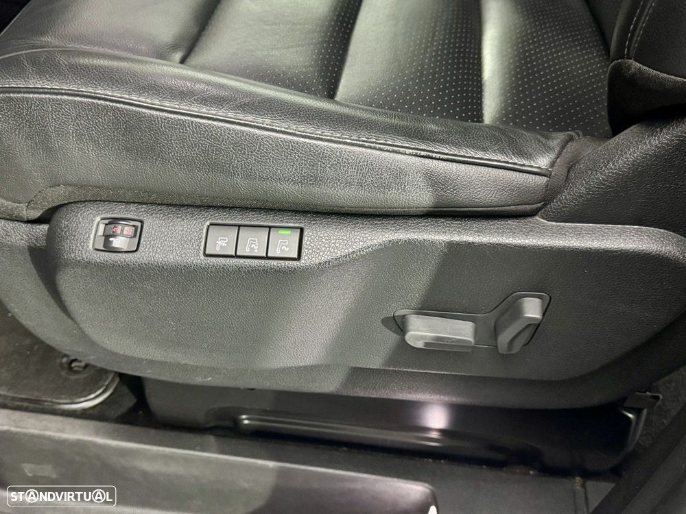 Peugeot Traveller 2.0 BlueHDi L3H1 Allure Long - 14