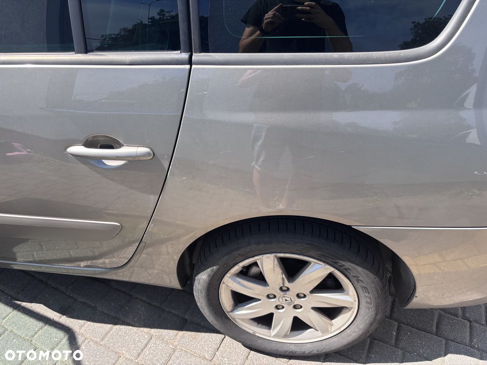 Renault Grand Espace Gr 2.0 dCi Voyage - 20