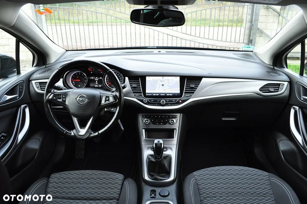 Opel Astra 1.4 Turbo Start/Stop 120 Jahre - 10