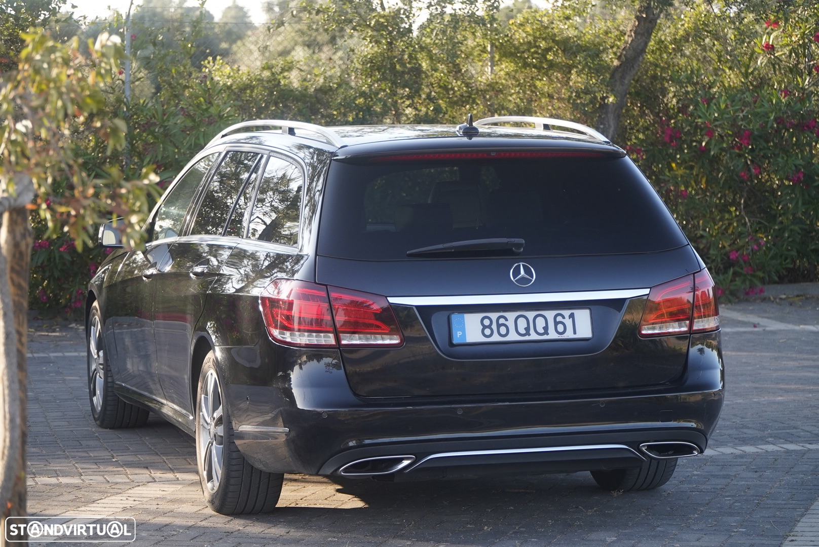 Mercedes-Benz E 300 Bluetec Hybrid Avantgarde - 8