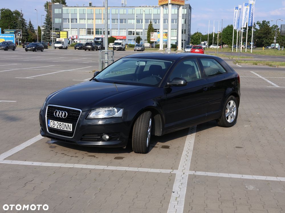 Audi A3 3-drzwiowe 1.4 TFSI Ambiente - 4