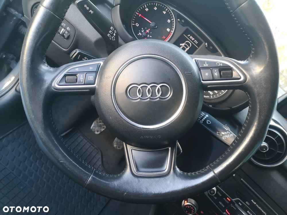 Audi A1 Sportback 1.0 TFSI ultra design - 14