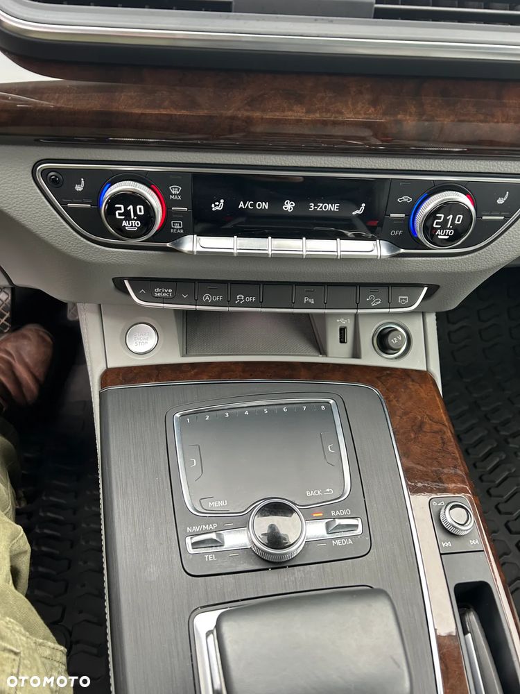 Audi Q5 2.0 TFSI Quattro S tronic - 17