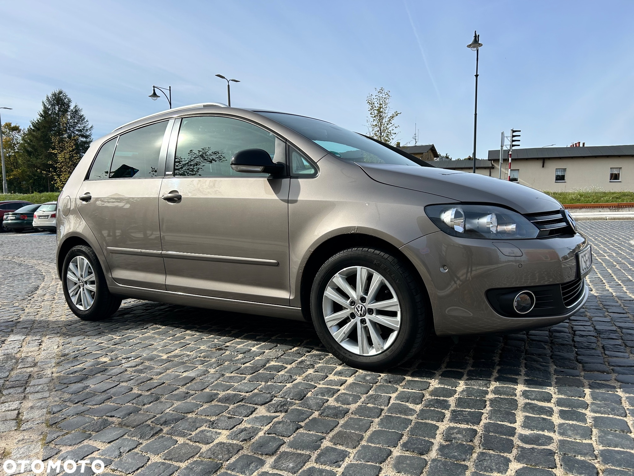 Volkswagen Golf Plus 1.6 TDI Highline DSG - 5
