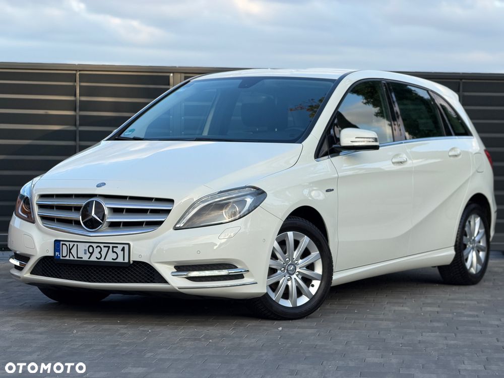 Mercedes-Benz Klasa B 180 - 1
