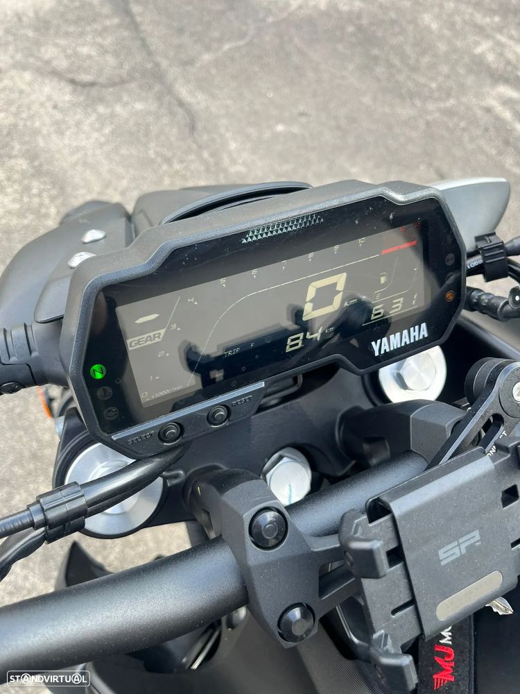 Yamaha MT-125 - 3