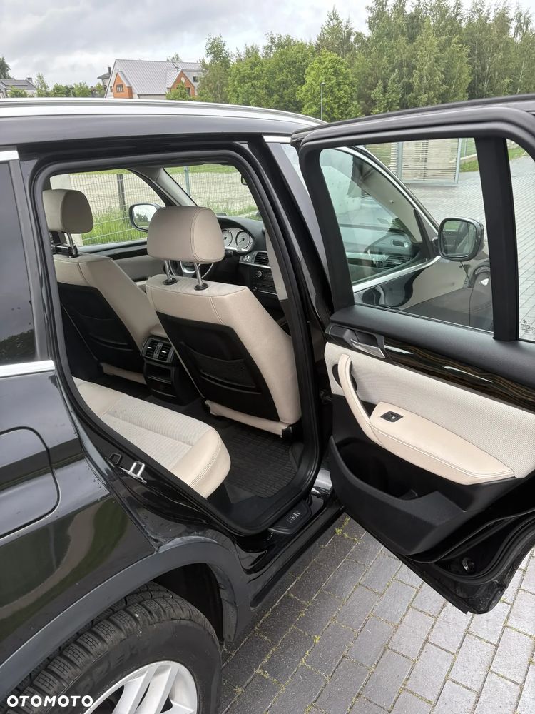 BMW X3 xDrive20d - 24