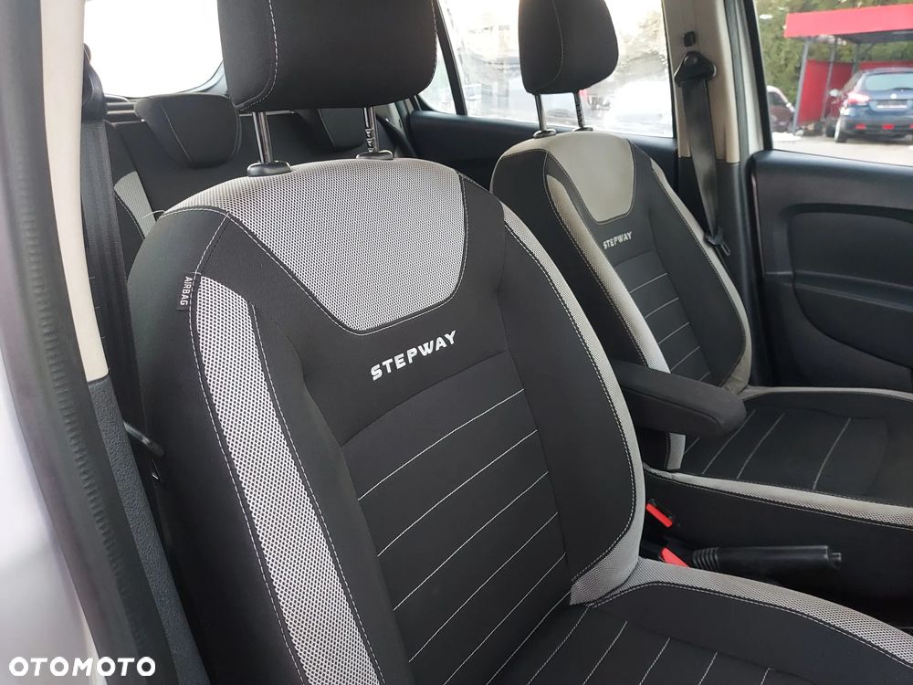 Dacia Sandero Stepway TCe 90 (S&S) Prestige - 22