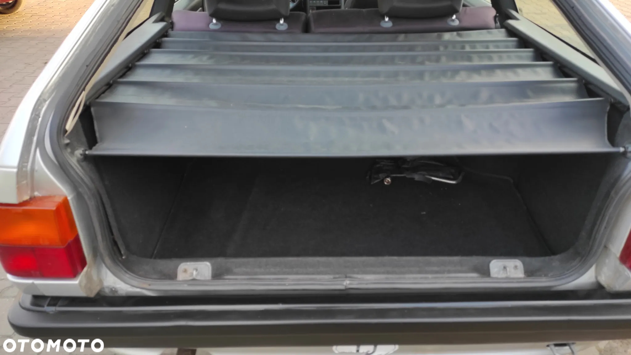 Audi 100 Avant 2.3 E - 28
