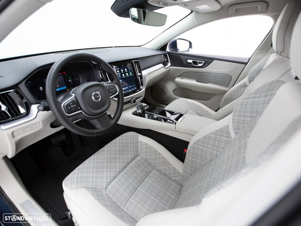 Volvo V60 2.0 T6 AWD TE Core - 8