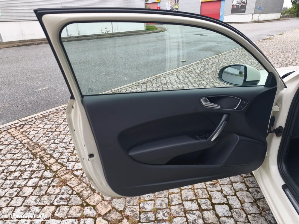 Audi A1 1.6 TDI Sport 99g - 9