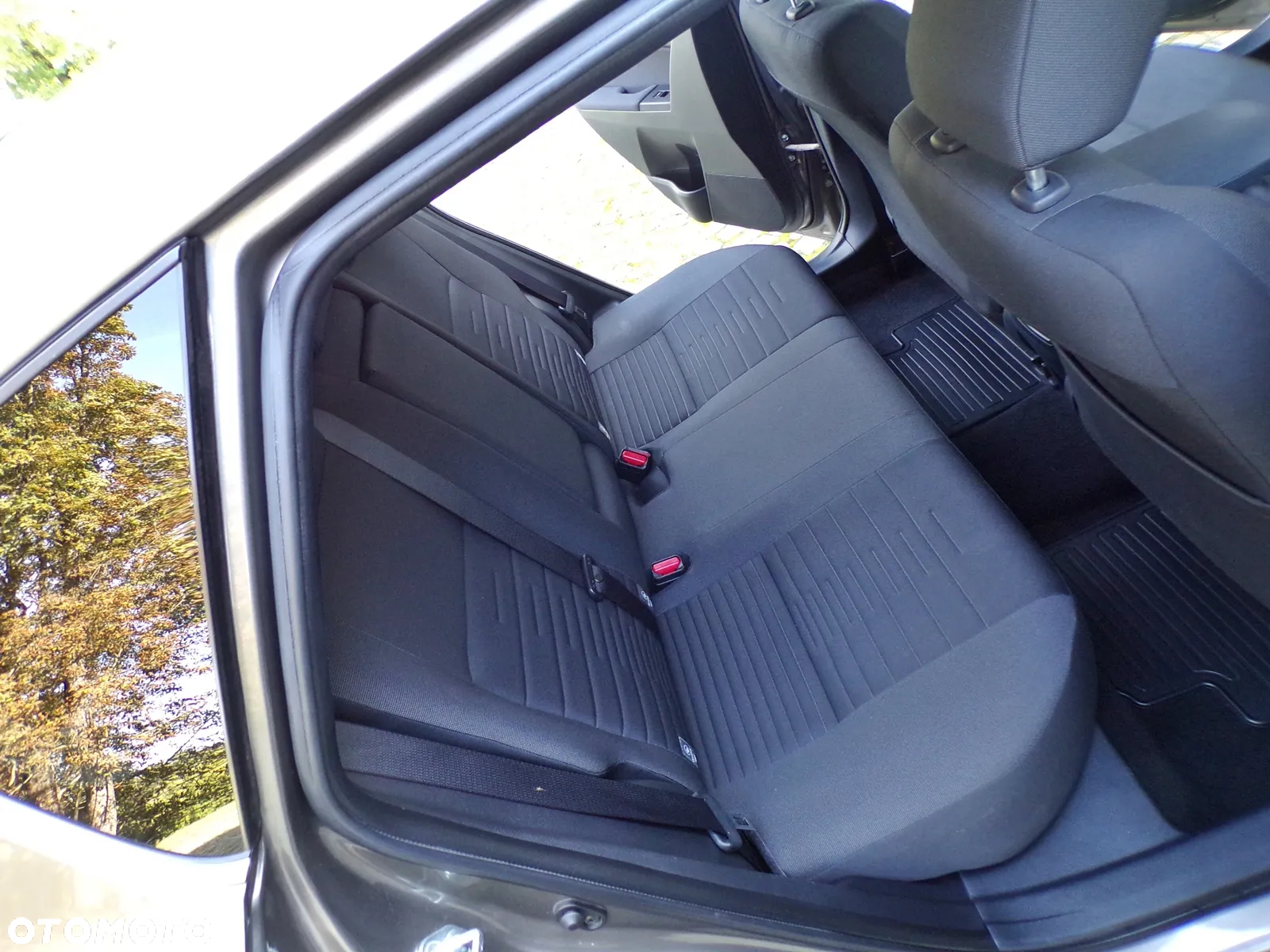 Toyota Auris 1.6 Comfort - 25