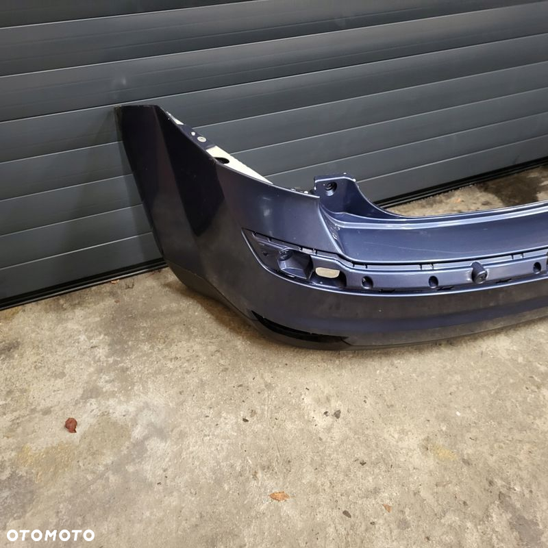 FORD FOCUS MK2 HB 04-07r ZDERZAK TYŁ KOLOR NIEBIESKI - 2