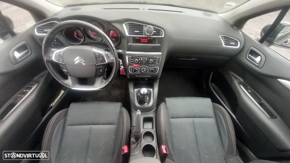 Citroën C4 1.6 HDi Exclusive - 12