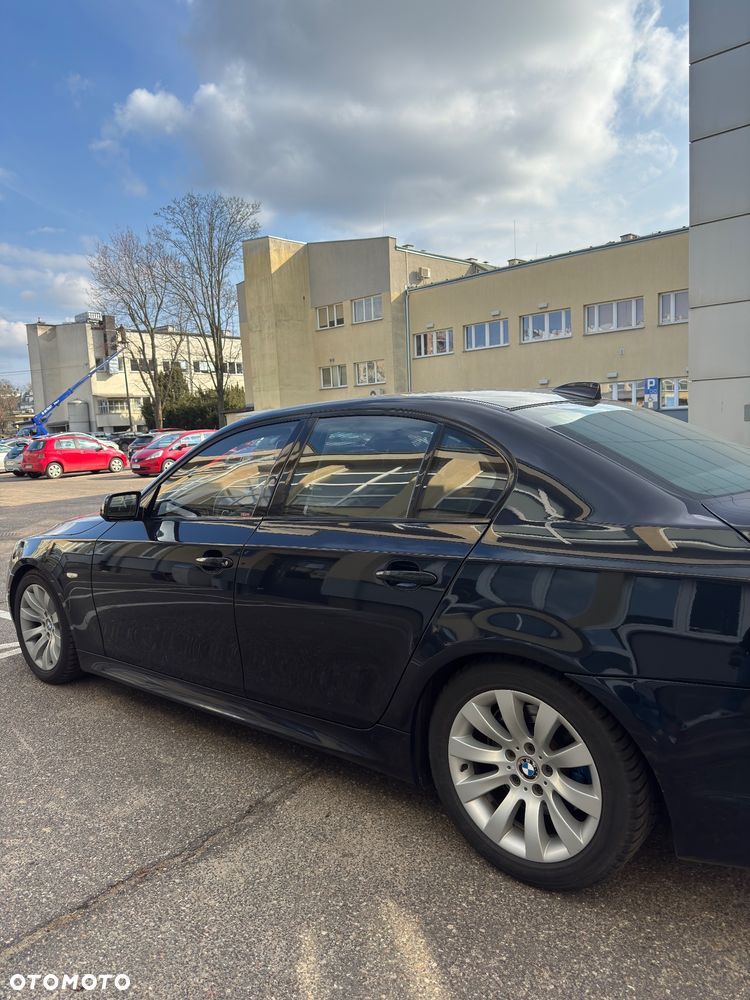 BMW Seria 5 525i Edition Sport - 10