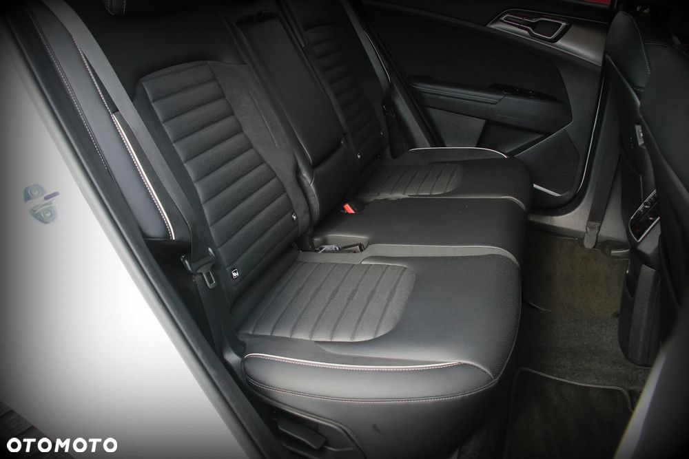 Kia Sportage 1.6 T-GDI AWD Paket GT-Line - 9